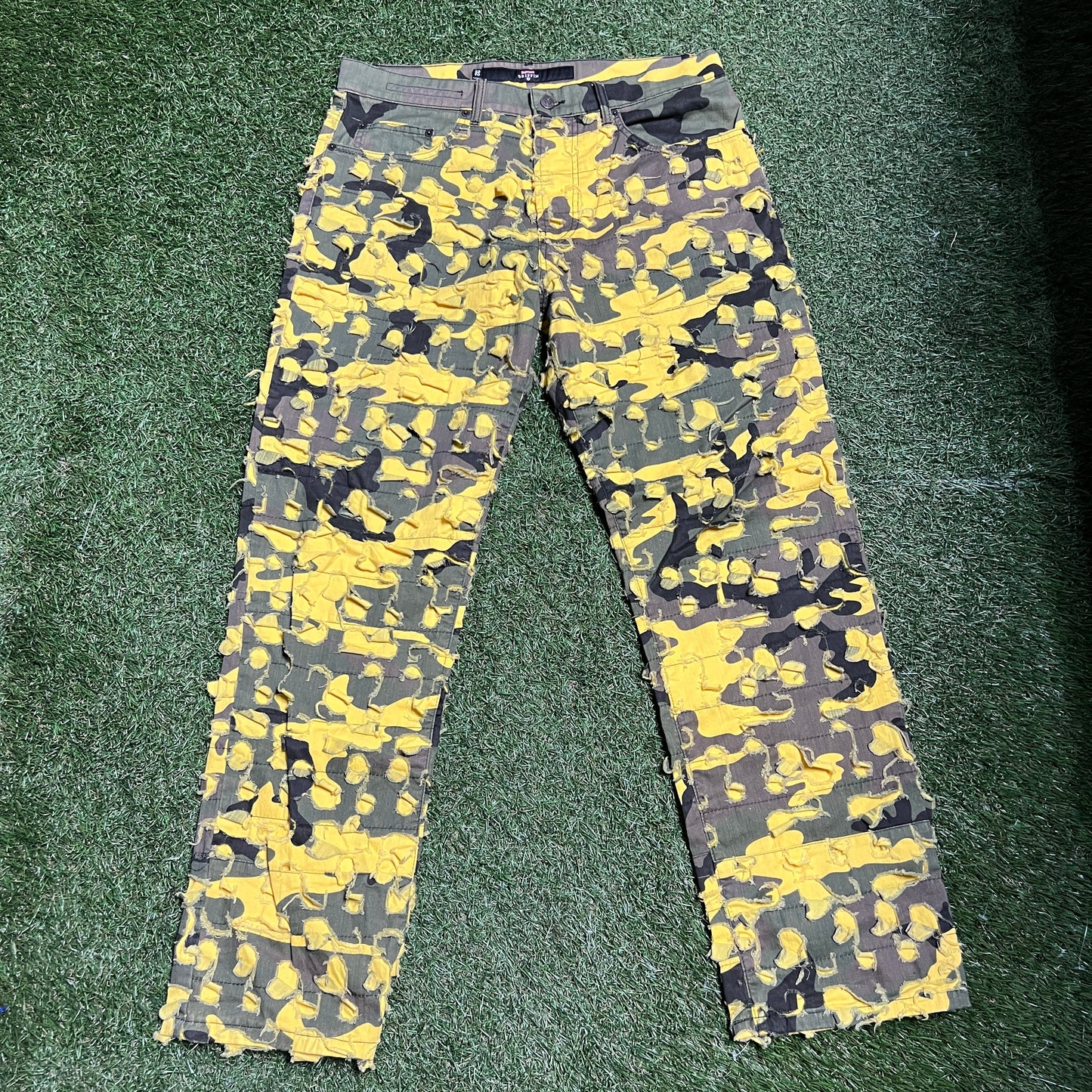 Supreme Griffin 5-Pocket Jean Yellow Camo Size 32 USED x11018