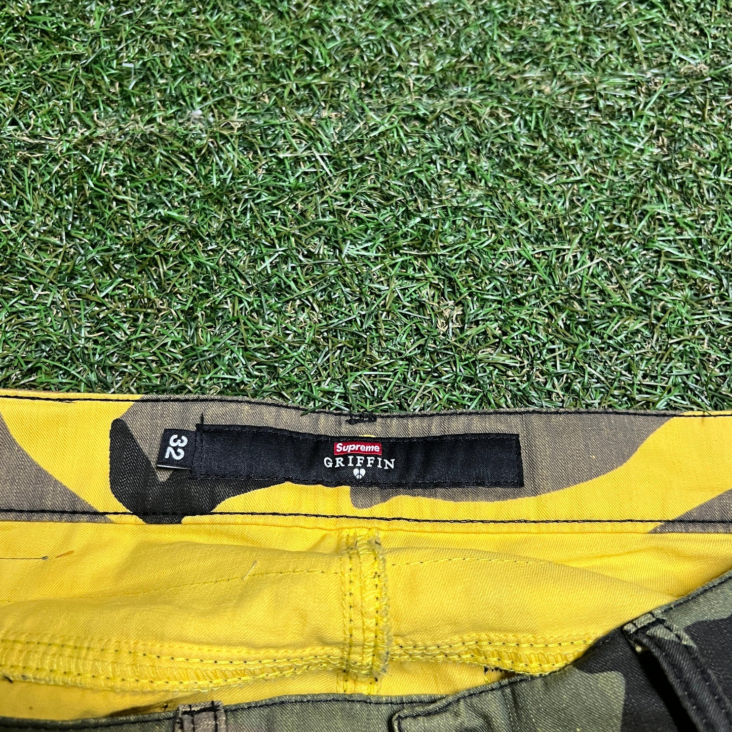 Supreme Griffin 5-Pocket Jean Yellow Camo Size 32 USED x11018