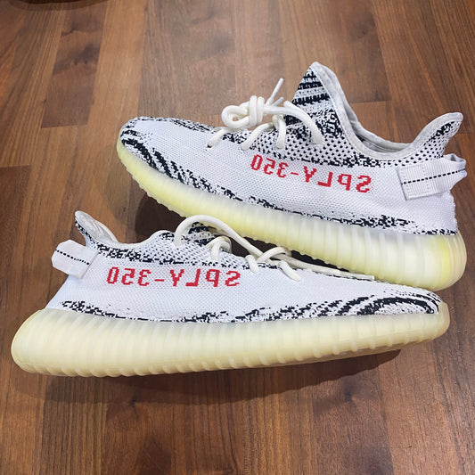 Yeezy 350 Zebra Size 10 NEW (FLAW) s13605