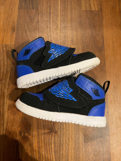Sky Jordan 1 Hyper Royal Size 8C USED