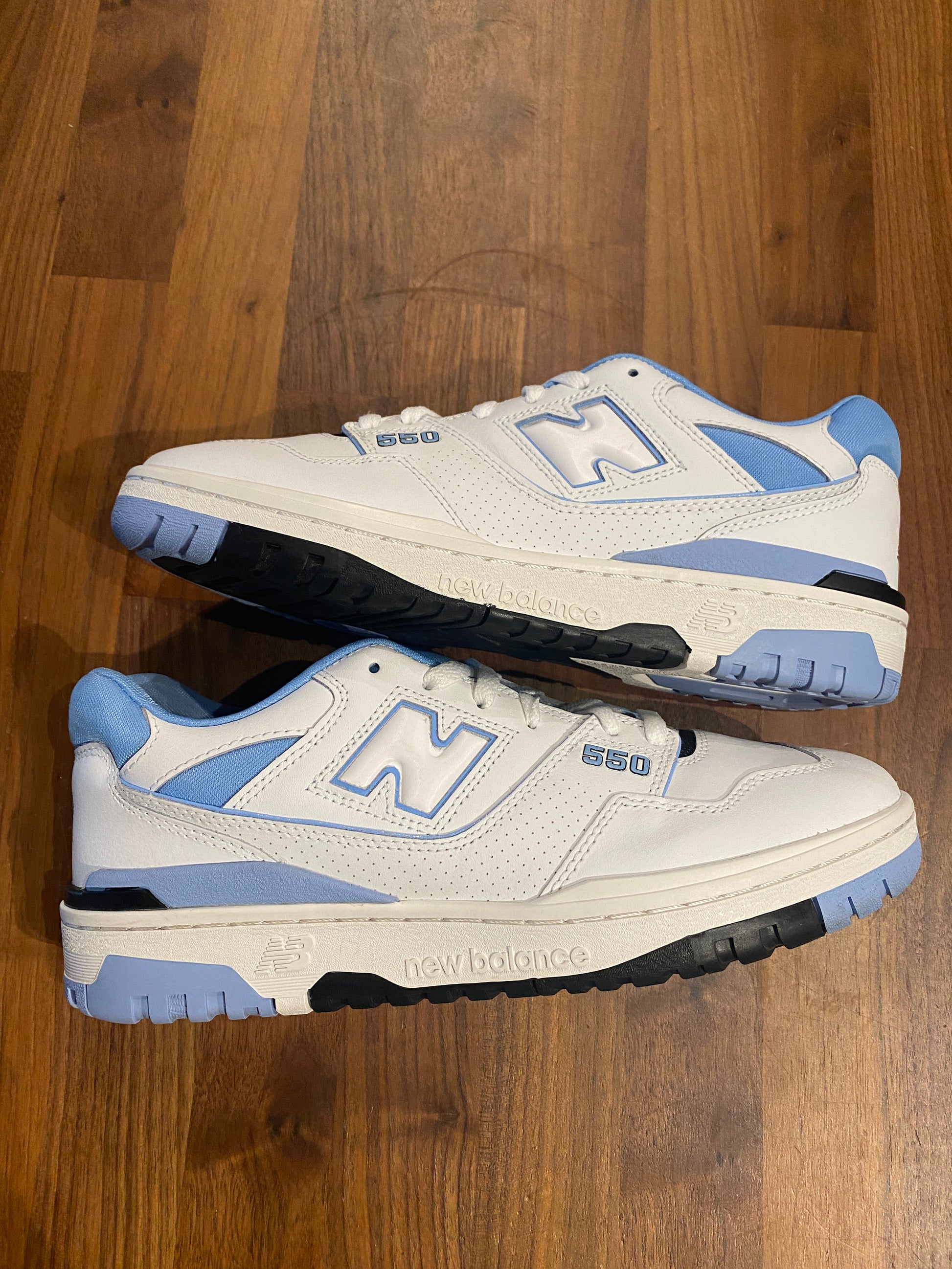 New Balance 550 UNC white university blue Size 11 USED s9368